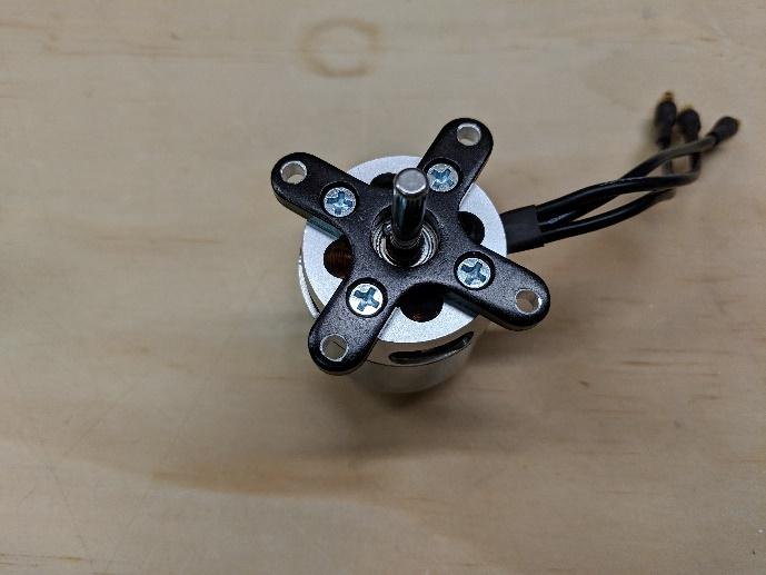Cross mount installed on the motor
