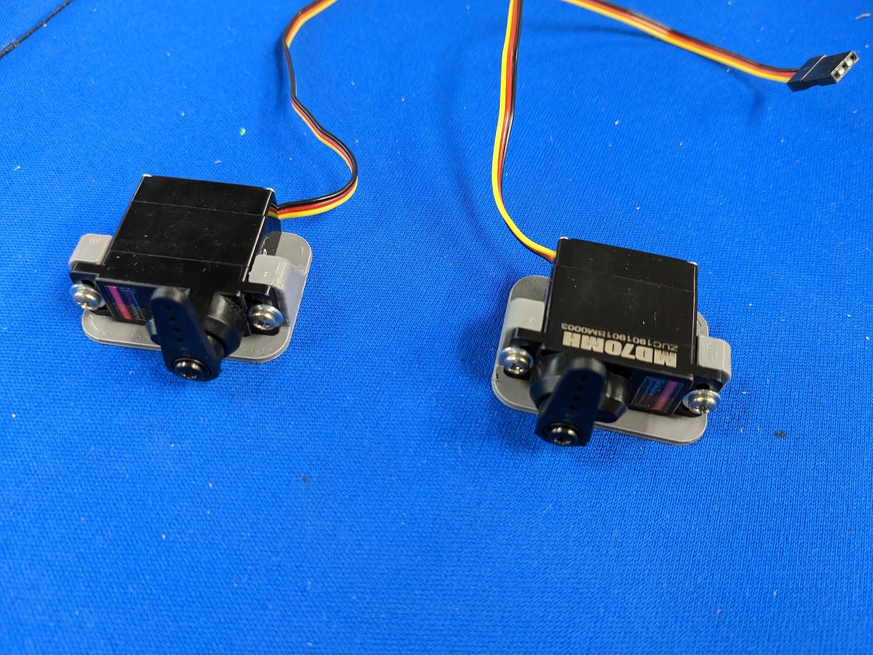 Stabilator servo on its mount plate