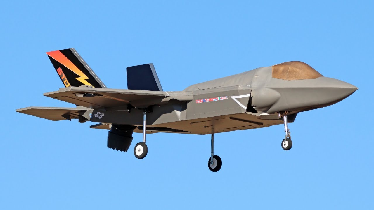 Simple F-35B – 90mm