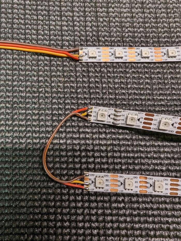 DO-to-DI connections between strips