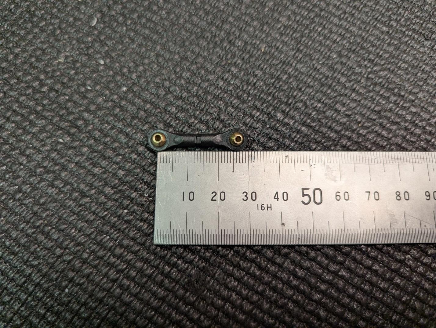 Nose steering pushrod assembled