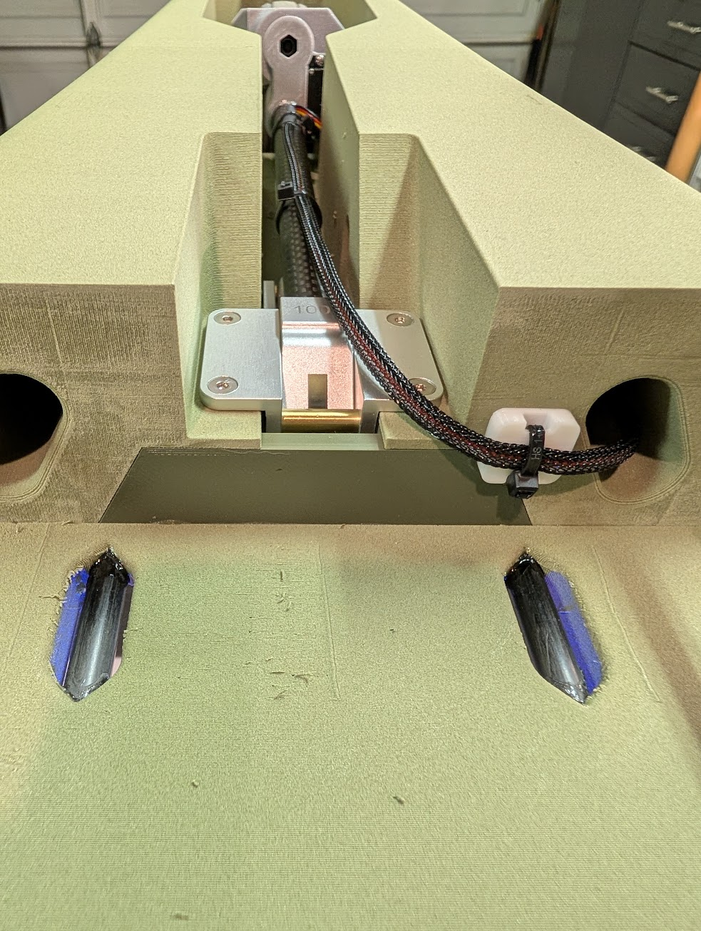 Nose steering servo lead secured