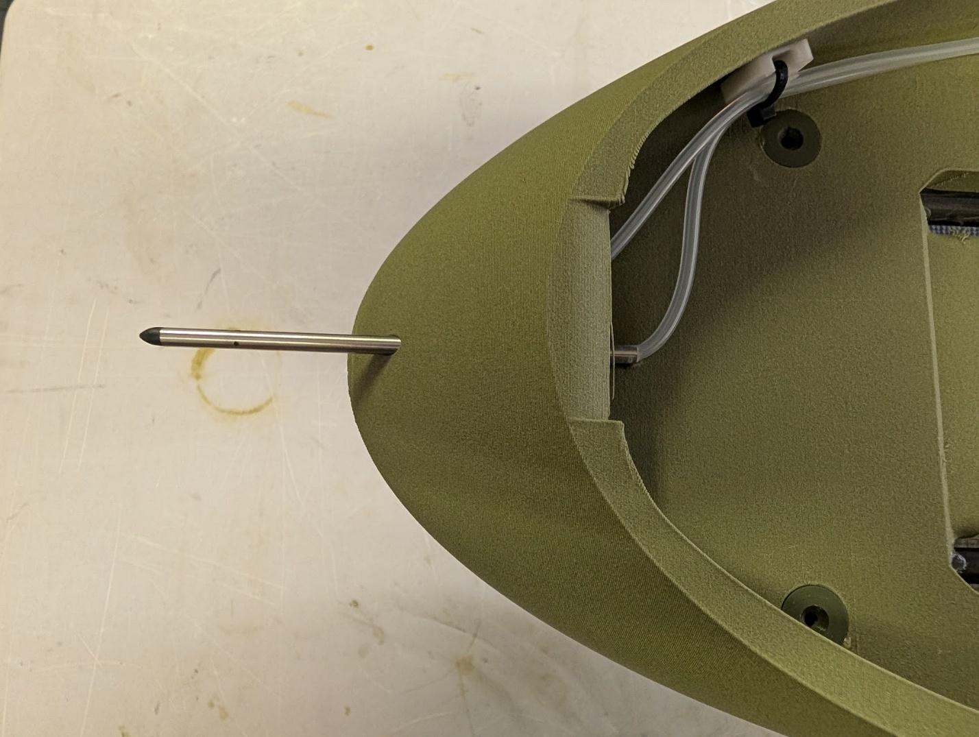 Pitot tube mounted in the nose