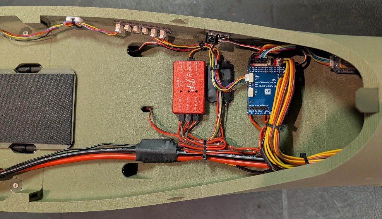 Flight controller arranged in the avionics area