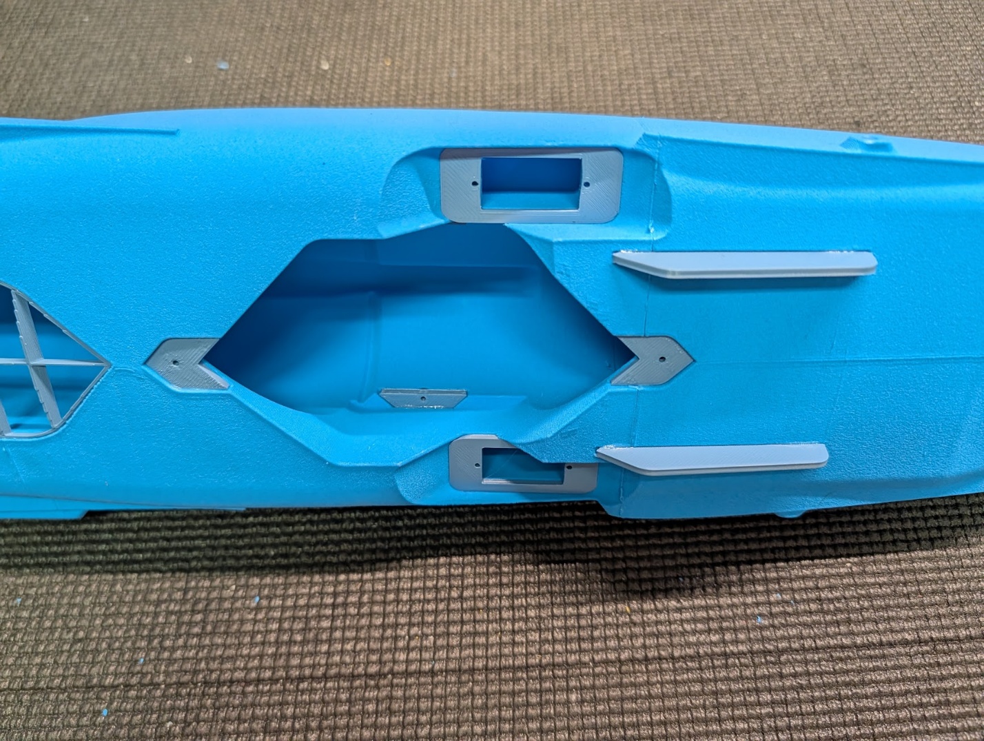 Aft skids attached