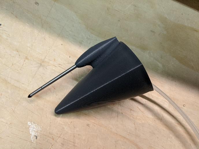 Pitot holder slid into Fuselage 1