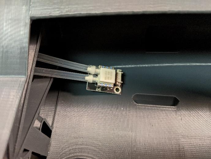Airspeed sensor mounting location