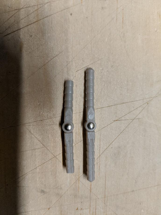 Trimmed hinge pins